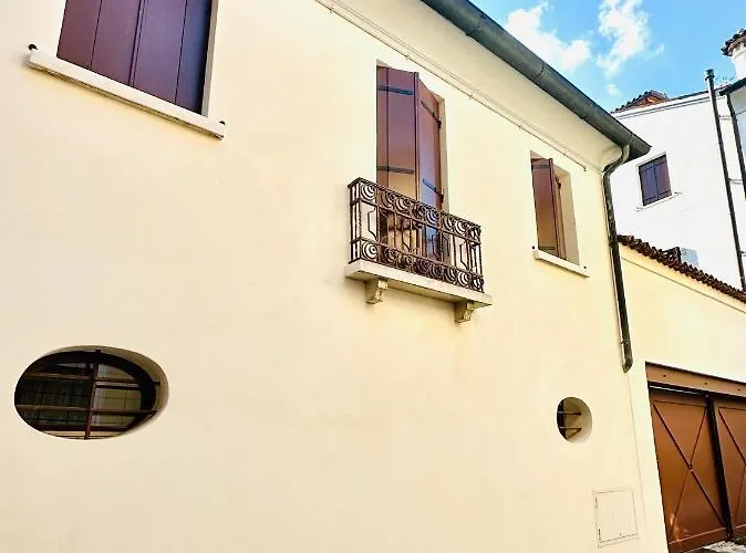 Ca' Degli Uberti Dimora Storica טרוויסו