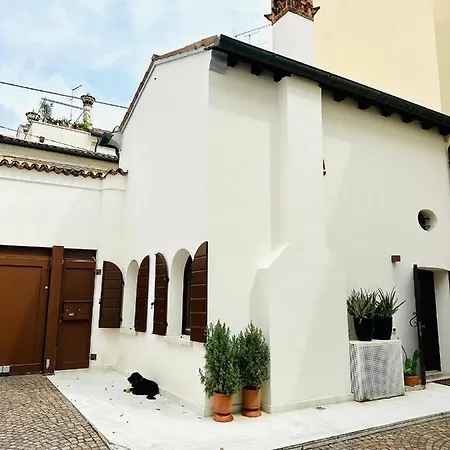 Ca' Degli Uberti Dimora Storica Apartamento Treviso